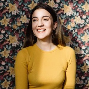 Meet your Posher, Dalia